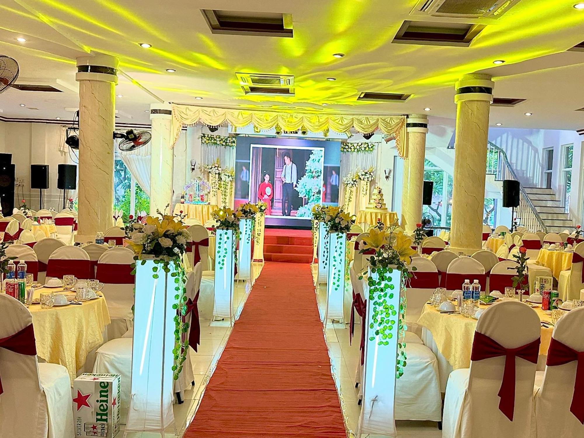 Hung Vuong Hotel Tuy Hoa Exterior foto